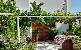 Miltiadis Apartments